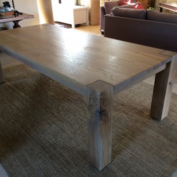 Oak dining room table